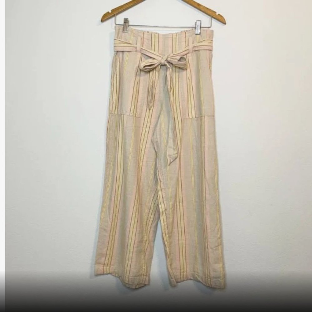 American Eagle loose fit trousers size medium and